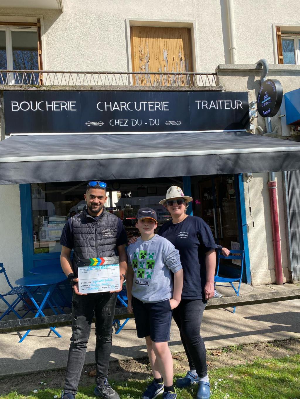 Toute la team de Djénerida fait son cinéma se mobilise pour la Saison 2 de Mdr 2025&nbsp;!